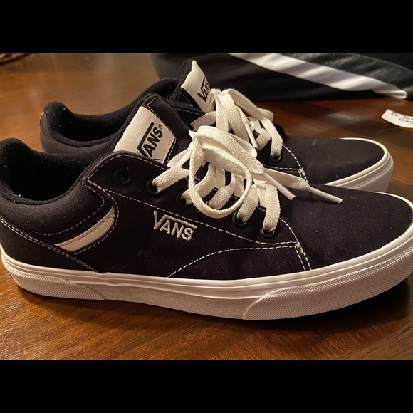 Vans | Shoes | Black Vans Mens Size 8 